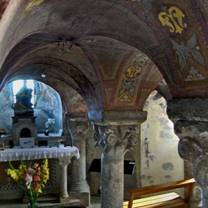 Saint-Jean-Soleymieux, Église St-Jean-Baptiste - crypt of Notre-Dame-sous-Terre