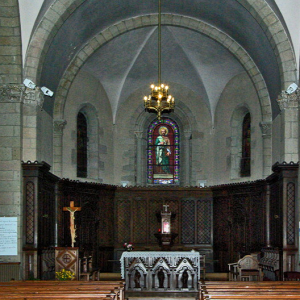 Montfaucon-en-Velay, Église St Pierre