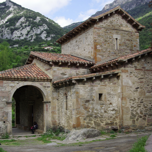 Iglesia Santa Maria de Lebaña