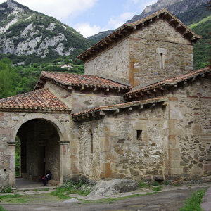 Iglesia Santa Maria de Lebaña