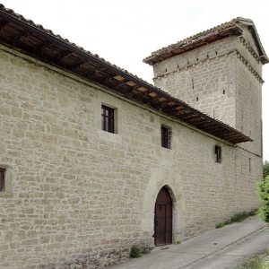 Zunzarren, fortified house