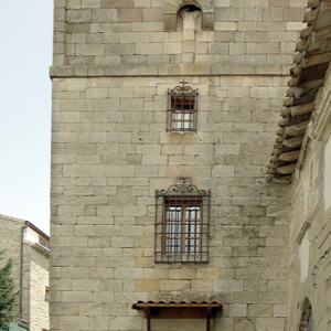 Irurre, fortified house