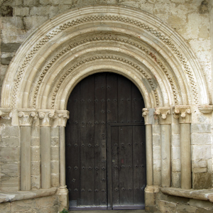 Garisoain Church door