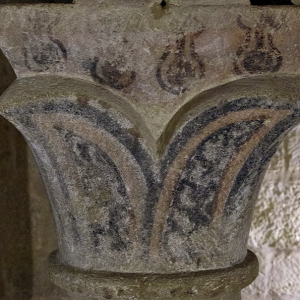 San Martin de Unx, Iglesia San Martin de Tours - crypt capital