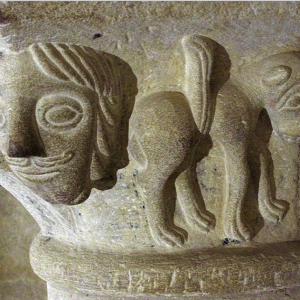 San Martin de Unx, Iglesia San Martin de Tours - crypt capital
