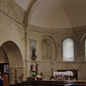 San Martin de Unx, Iglesia San Martin de Tours