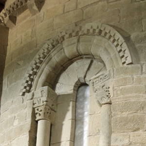 Ujué, Iglesia Santa Maria - apse window