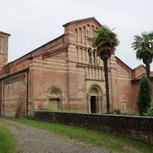 Santa Maria Di Vezzolano