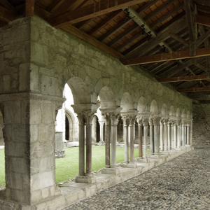 Cathédrale Notre-Dame de Saint-Bertrand-de-Comminges, cloisters