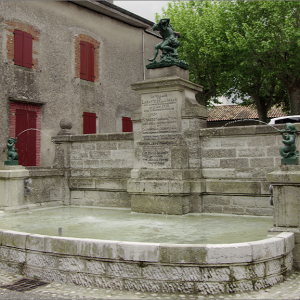 La Bastide de Lordat - fountain