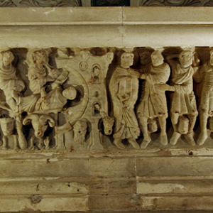 Abbaye de St Hilaire - sarcophagus of St Sernin