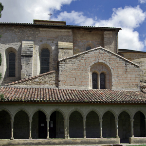 Abbaye de St Hilaire - cloisters