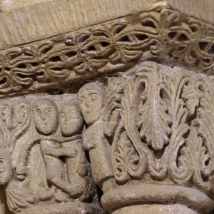 Carvved capitals, Église Saint-Caprais de Carsac