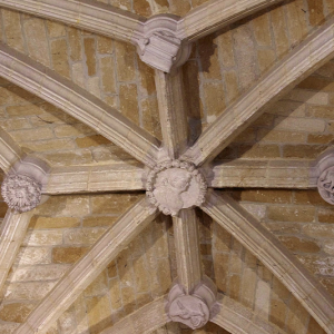 Carsac-Aillac, Église Saint-Caprais de Carsac
