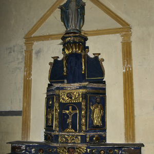 Urval fortified church - altar