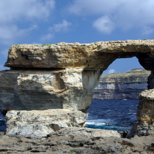 Azure window, Dwerja