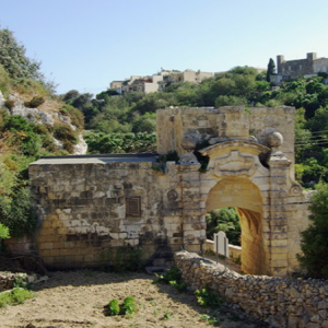 Lunzjata Valley