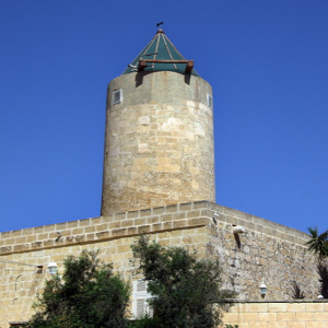 Old windmill, Qala