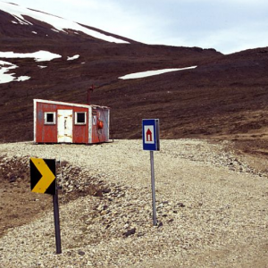 Refuge hut on Highway