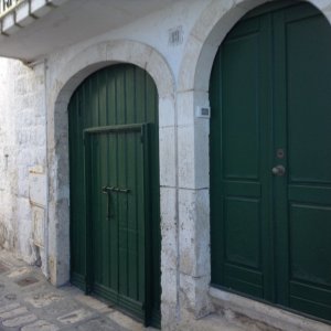 ostuni ape green door.JPG