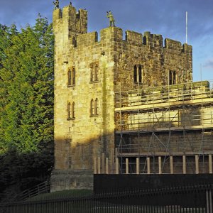 Alnwick Castle