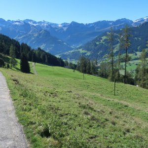 Hike from Lenk to Fermeltal
