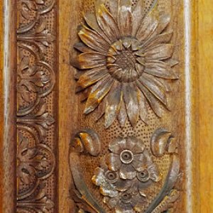 Second George Room - decorative carved panel by the door