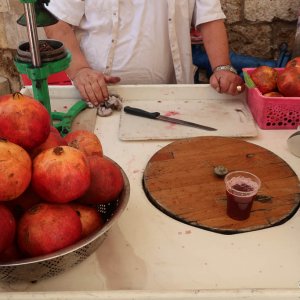 Fresh Pomegranate Juice