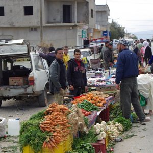 Street market in Merona