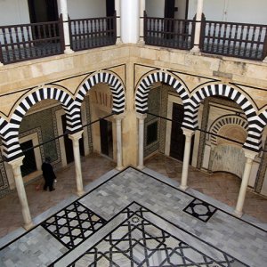 Kairouran - Zaouia Sidi el Ghariani courtyard