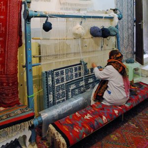 Kairouran -  House of the Bey carpet weaving