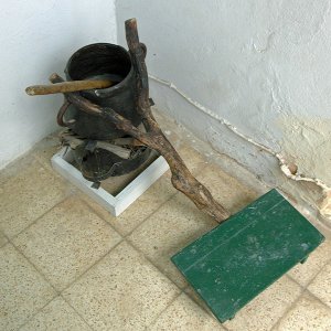 Dar Jellouli Museum of Popular Arts and Traditions, cooking pot with footboard to steady it.