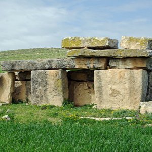 Elles Tombs - Tomb 23.jpg