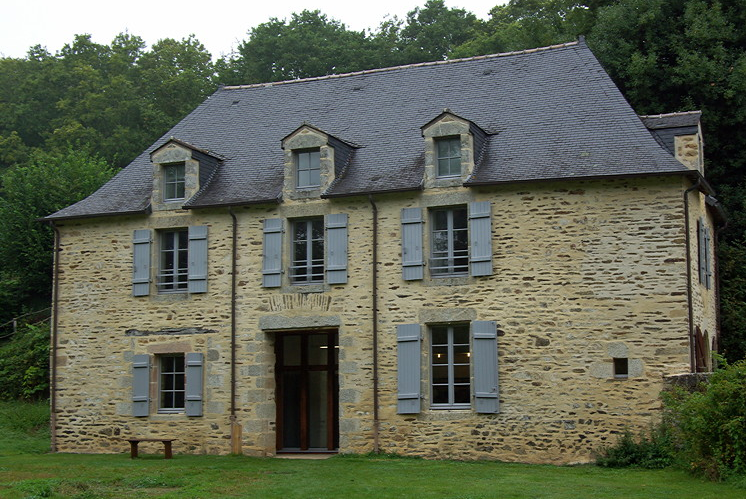 Abbaye de St Maurice orangery and ticket offce