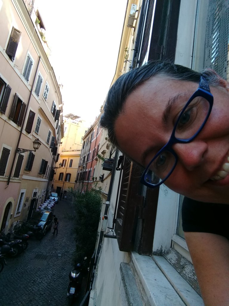 Arrived at our apartment in Trastevere!