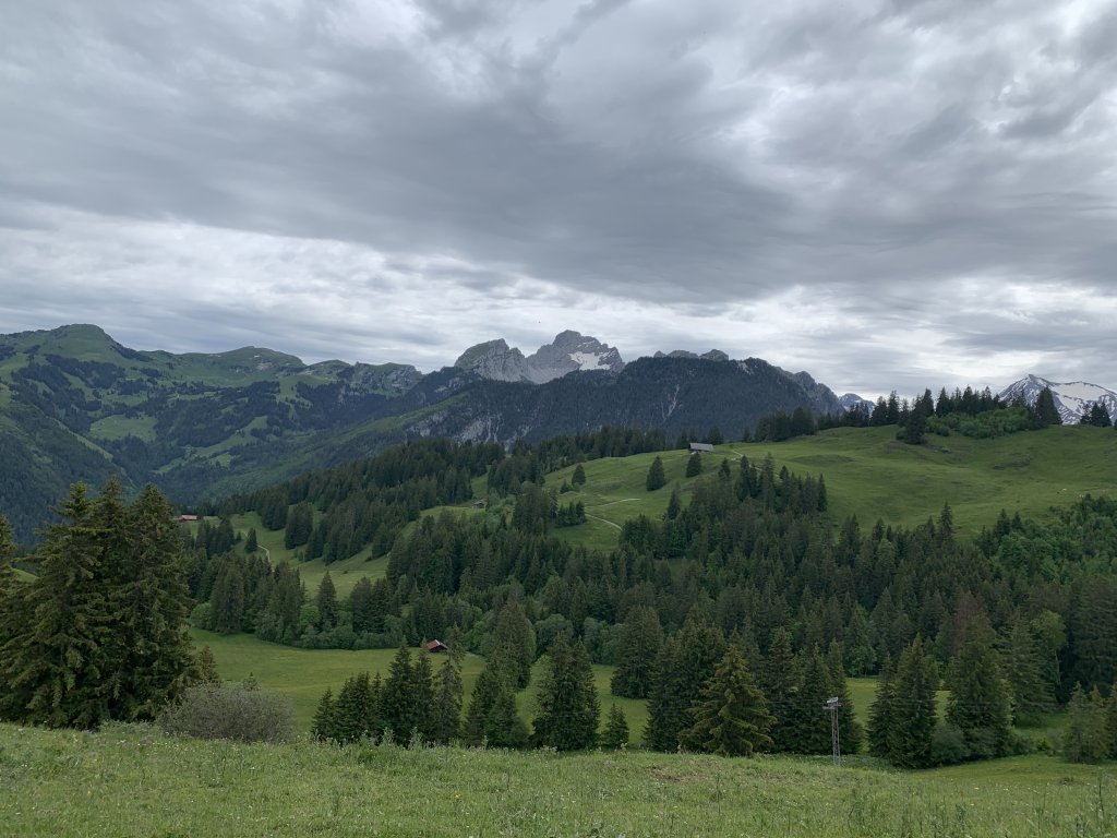 At the middle station of the Rinderberg gondola