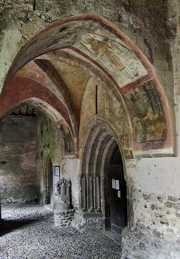 Audressein, Église Notre-Dame-de-Tramesaygues - porch