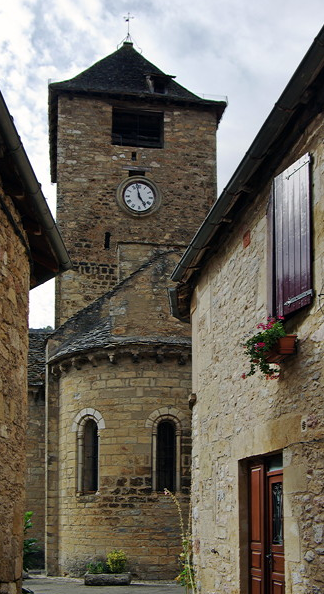 Autoire, Église St Pierre