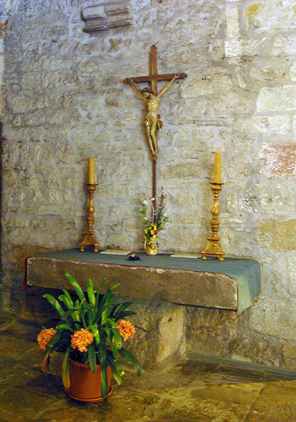 Capdenac-le-Haut, Église St-Jean-Baptiste - north transept altar