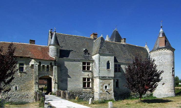 Château de Chémery.png