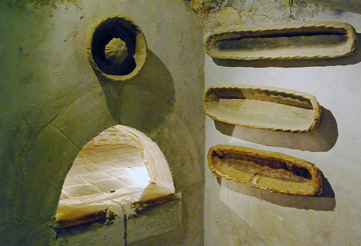 Château de Chenonceau - bread oven.png