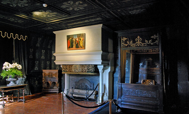 Château de Chenonceau - Louise de Lorraine's Bedroom.png