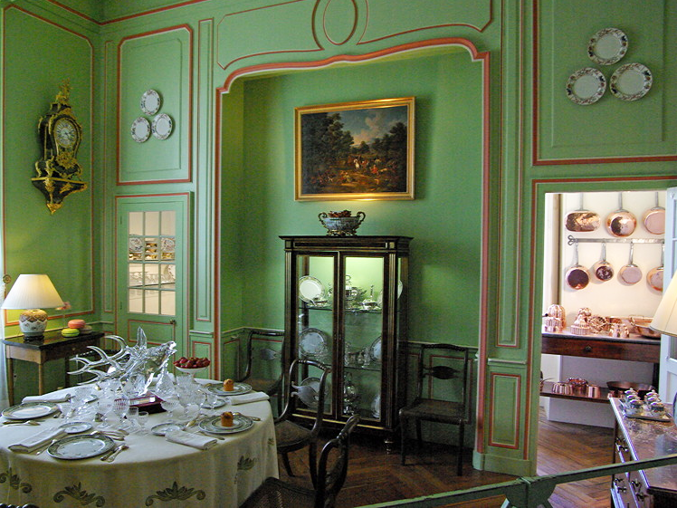Château de Cheverny - family dining room.png