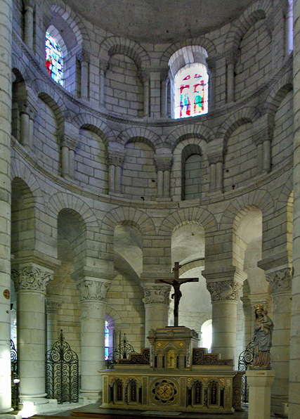 Collegiale de St-Aignan - chancel.png