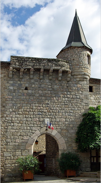 Désaignes, Bourg de l'Homme Gate