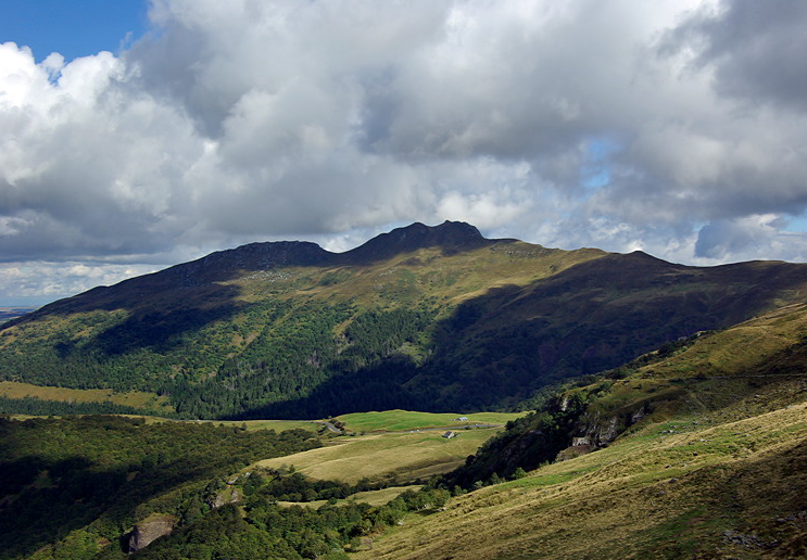 East from Pas de Peyrol