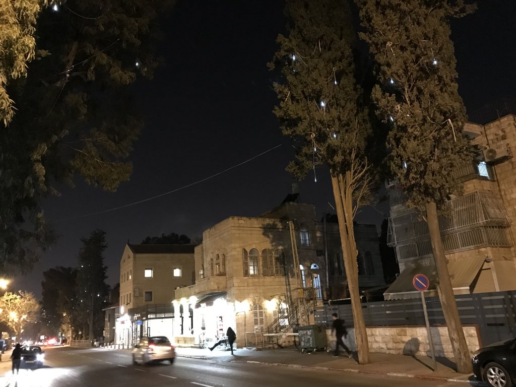 Emek Refayim Street at night