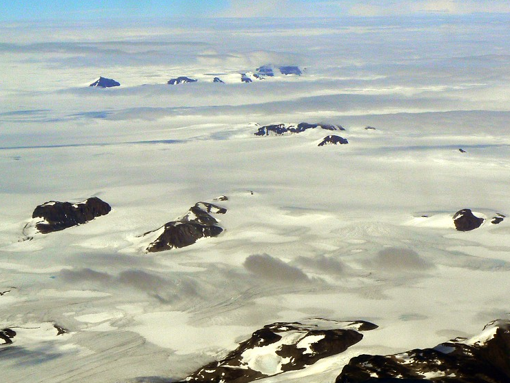 Flying Over The Greenland Ice Cap