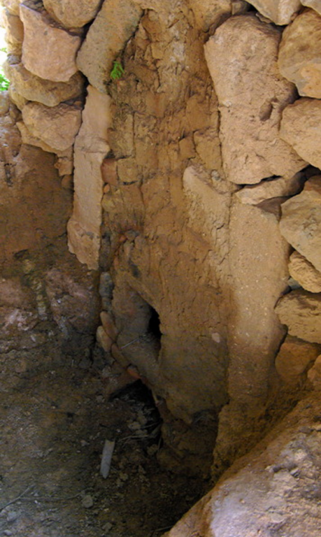 Guellala pottery - kiln stoke hole