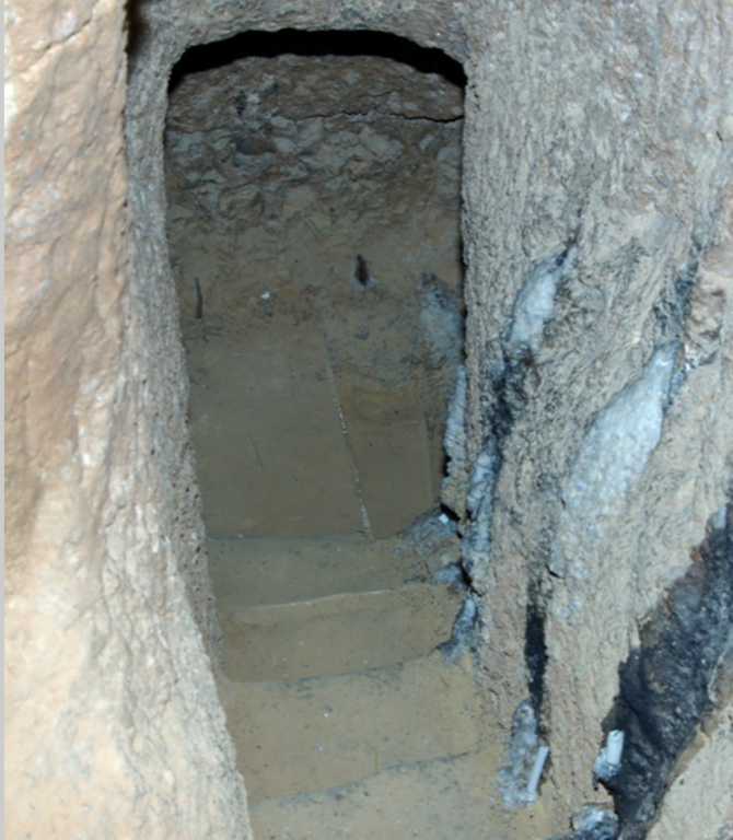 Guellala pottery - stairs down to the clay mine